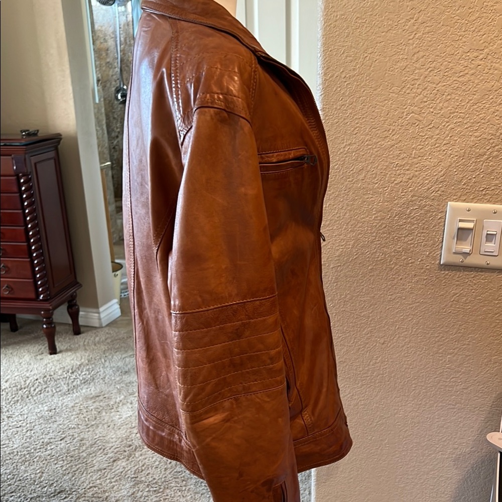 Tan Leather Jacket - Picture 4 of 10